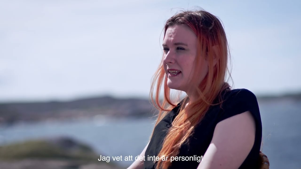 Hedvig berättar om sina erfarenheter om att vara en transperson.